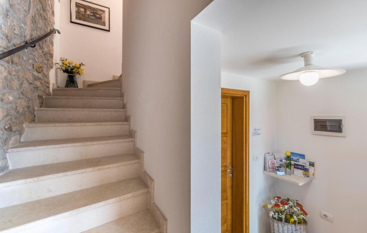 Apartment Claire Karšete Zewnętrze zdjęcie