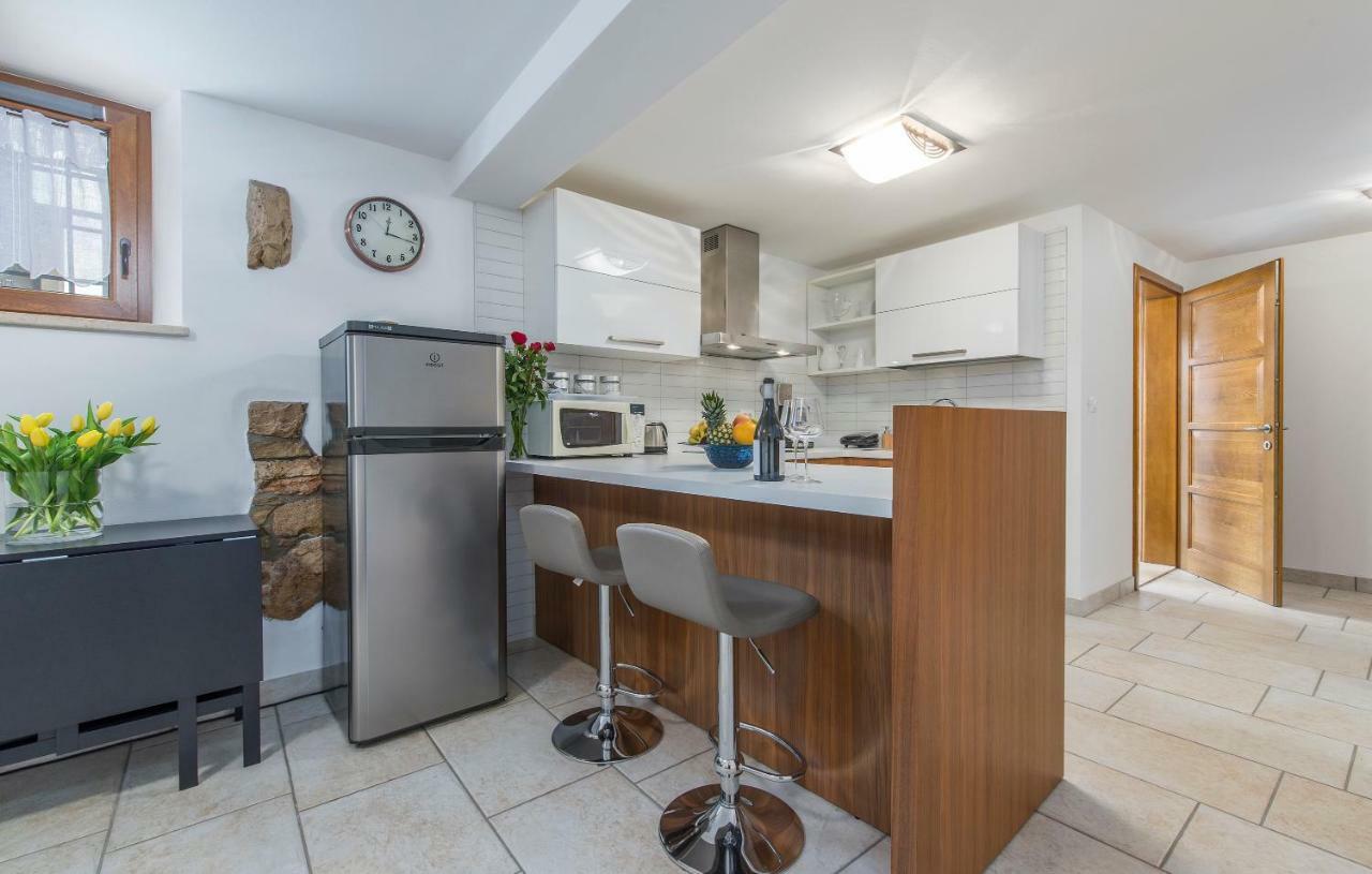 Apartment Claire Karšete Zewnętrze zdjęcie